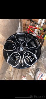 Škoda Octavia RS Extreme 5x112 R19 - 3