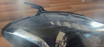 Predné svetlá Suzuki SX4 scross - 3