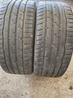 Predám 2ks letné pneu 215 45 18 - 3