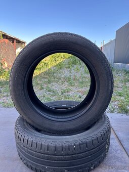Dobrý deň, predám pneumatiky Značka: NOKIAN Rozmer: 225/55 R - 3