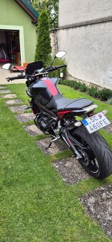 Yamaha MT09 - 3