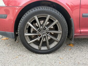 Škoda Octavia 2.0l Benzín. STK/EK 10/2027 - 3