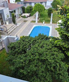 Jedinečná apartmánová nehnutelnosť s bazénom a záhradou - 3