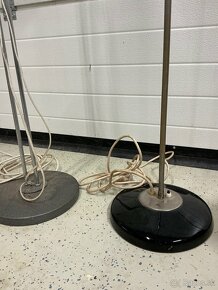 Predám vysoké podlahové lampy Lidokov predrenovačný Stav. - 3