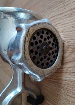 Mlynček na mäso - 3