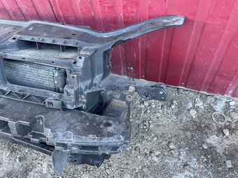 Golf 5 predná stena - 3