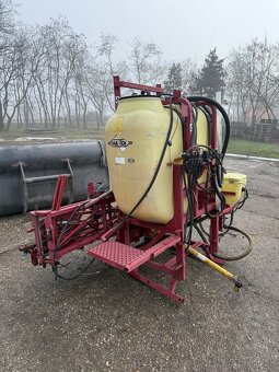 Pestrekovač Hardi - 3