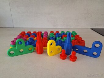 Montessori skrutkovacia doska - 3