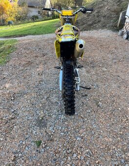 SUZUKI RMZ 450 - 3