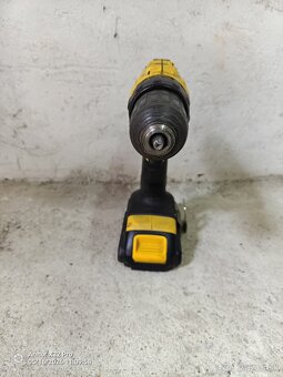 vŕtačka / skrutkovač Dewalt DCD733C2 14,4 V - 3