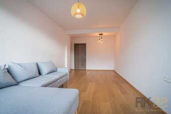 Zrekonštruovaný 3-izbový byt neďaleko centra mesta Poprad - 3