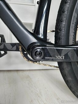 xc carbon bicykel Scott scale RC 900 sl 8.3kg s pedalmi - 3