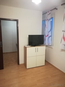 1 izbový byt - bauring - 3