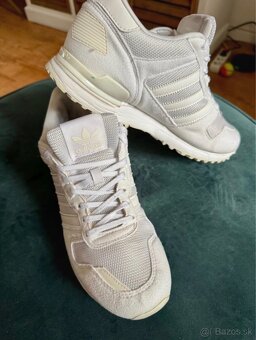 Adidas ZX700 - 3