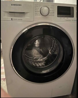 Samsung pracka WF70F5EBU2W - 3