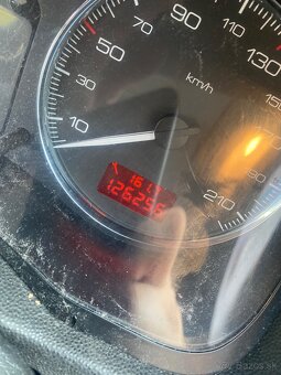 Peugeot 307 1.6i - 3