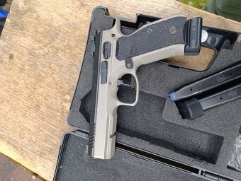 CZ shadow 2 Urban grey - 3