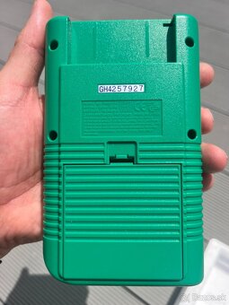 REZERVOVANE - Nintendo Gameboy Play it loud Green - 3