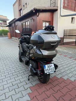 Peugeot METROPOLIS SW 400 - 3