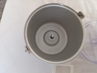 Zmrzlinovac Unold - 3