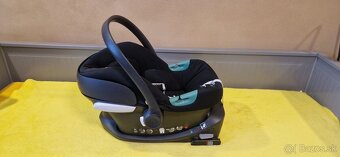 Autosedačka Cybex Aton B2 i-size + izofix základňa - 3