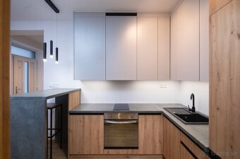 Na mieru zariadená garsónka v novostavbe na prenájom - 3