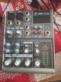 Predam mixážny pult Mackie 402-VLZ3
- 3
