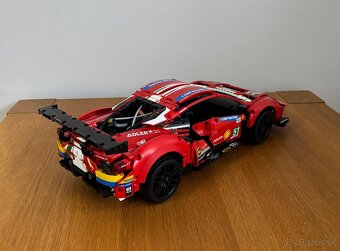 LEGO Technic 42125 Ferrari 488 GTE - 3