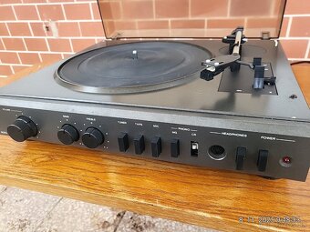 Gramofon tesla NZC 300 - 3