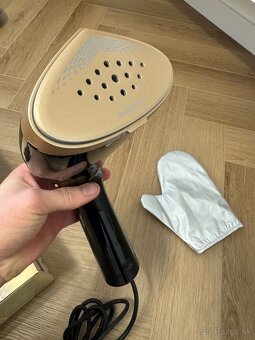 Philips 7000 Series Ručný naparovač odevov - 3