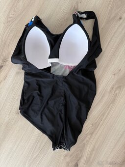 Dámske jednodielne plavky - 3