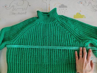 H&M oversized rolák zelený veľ. M - 3