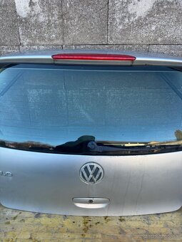 Piate dvere na VW Polo 9N hatchback - 3