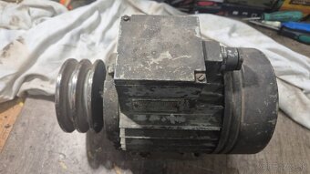 Elektromotor 550w 1380ot. - 3