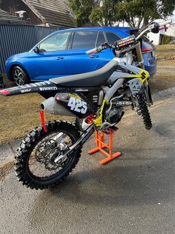 Suzuki rmz 250 - 3