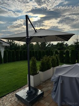 ZÁHRADNÝ SLNEČNÍK PREMIUM 3M X 3M - 3