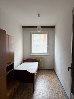 4-IZB. BYT 78m2 WUPPERTÁLSKA ULICA, KVP-PRE ZAMESTNANCOV - 3