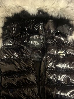 Predam značkovú vestu - 3