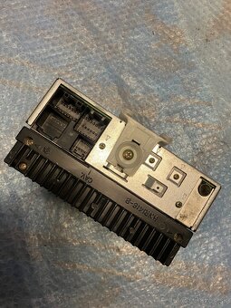 FORD autorádio mds + CD - 3