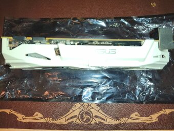 ASUS Dual GTX 1070 8 GB - 3