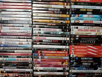 400 DVD v sberatelskych boxoch od 2,5 eura (v češtině ;o) - 3