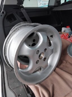 4x100 R15 RH ARTEC - 3