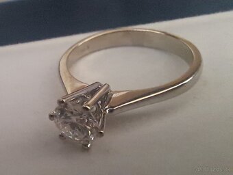 Zlatý 18K diamantový prsteň - 3