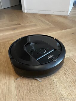 Roomba i7+ s dokovacou stanicou - 3