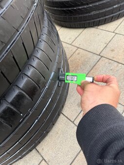 285/45 R20 Bridgestone - 3