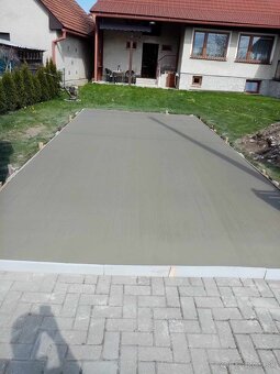 Priemyselné podlahy / metličkový betón - 3
