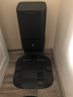 Robotický vysávač Roomba i3+ - 3