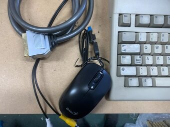 Commodore Amiga 500  - - 3