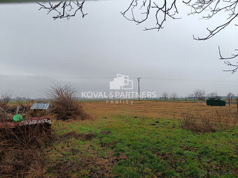 Pozemok 2000m2 - Rastislavice - Nové Zámky - 3