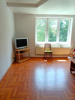 Na predaj 2,5 izbový byt | 56 m2 | Sládkovičova | SL - 3